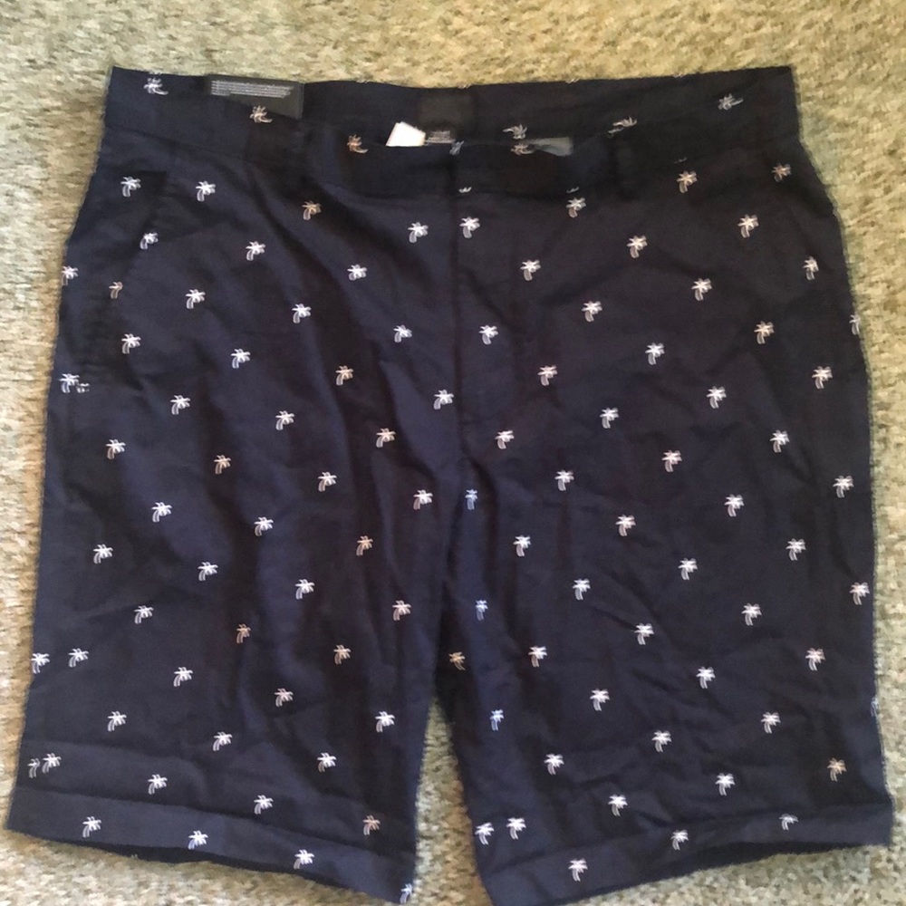 NWT Navy Shorts Palm Tree Print